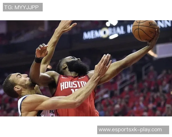 和平精英赛场上JDG防守策略分析及其成败得失总结